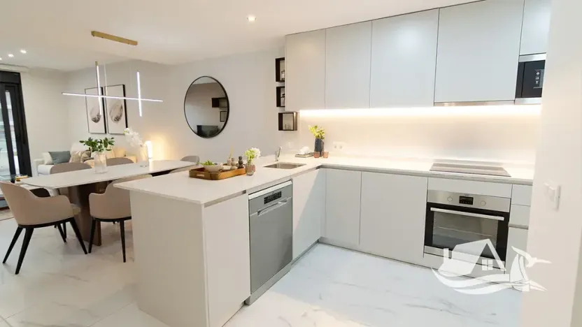 Prodej rodinného domu, Torrevieja, Španělsko, 99 m2