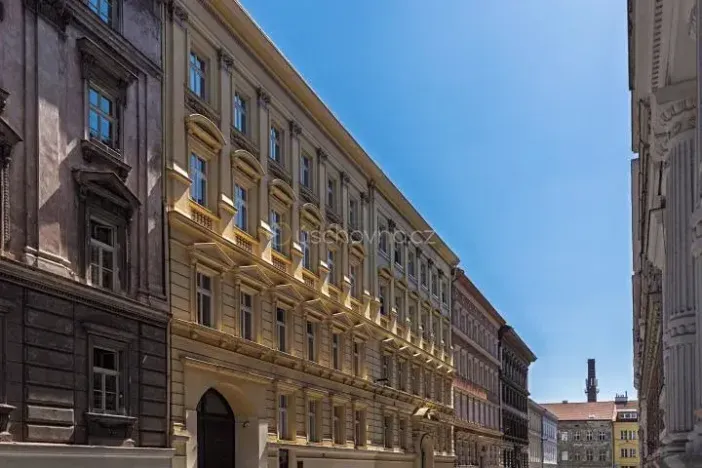 Pronájem bytu 4+kk, Praha - Smíchov, Kroftova, 182 m2