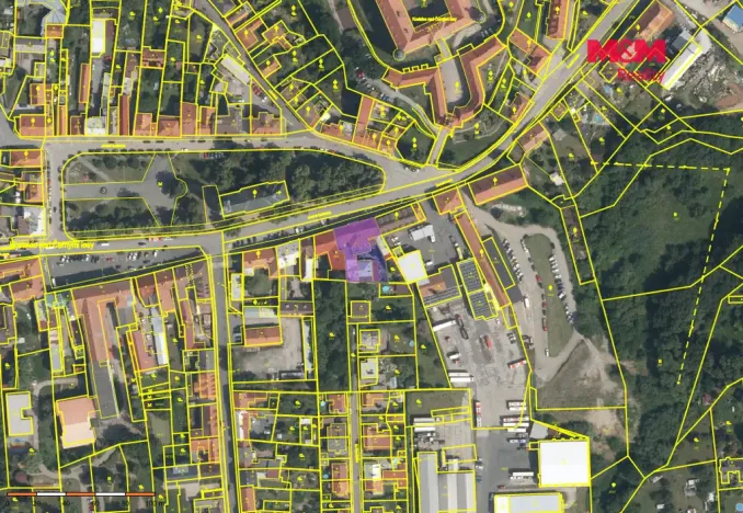 Pronájem, Kostelec nad Černými lesy - Kostelec nad Černými Lesy, náměstí Smiřických, 15 m2