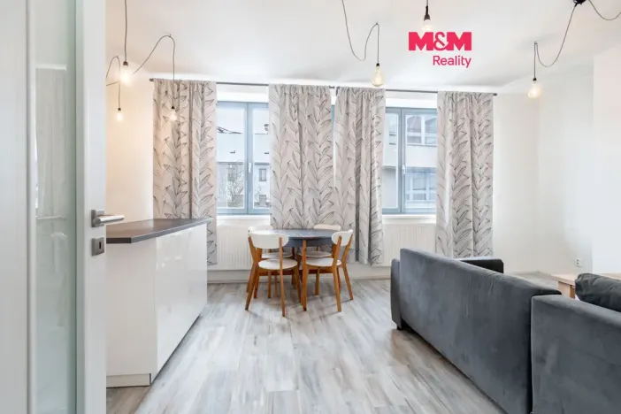 Pronájem bytu 2+kk, Třebíč - Vnitřní Město, Soukopova, 53 m2