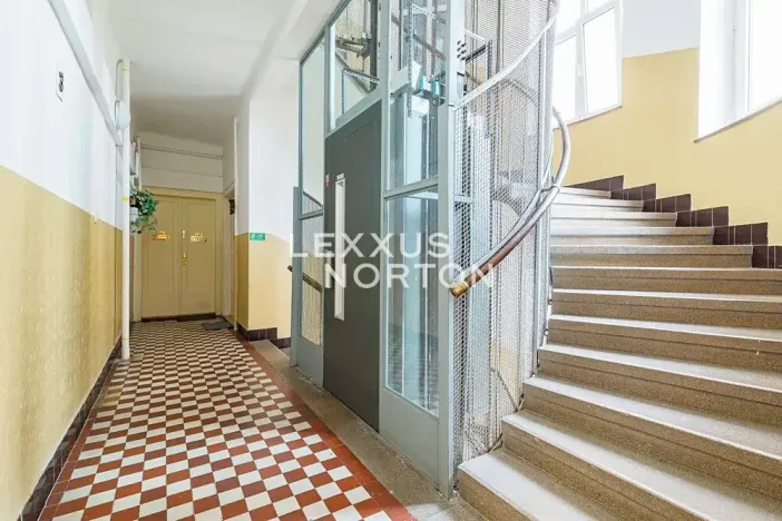 Pronájem bytu 2+kk, Praha - Bubeneč, dr. Zikmunda Wintra, 62 m2