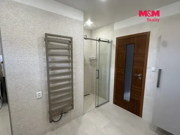 Pronájem rodinného domu, Louny, Akátová, 150 m2