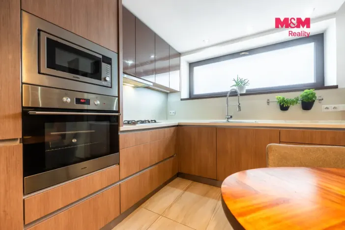 Prodej rodinného domu, Pozlovice, Hlavní, 170 m2