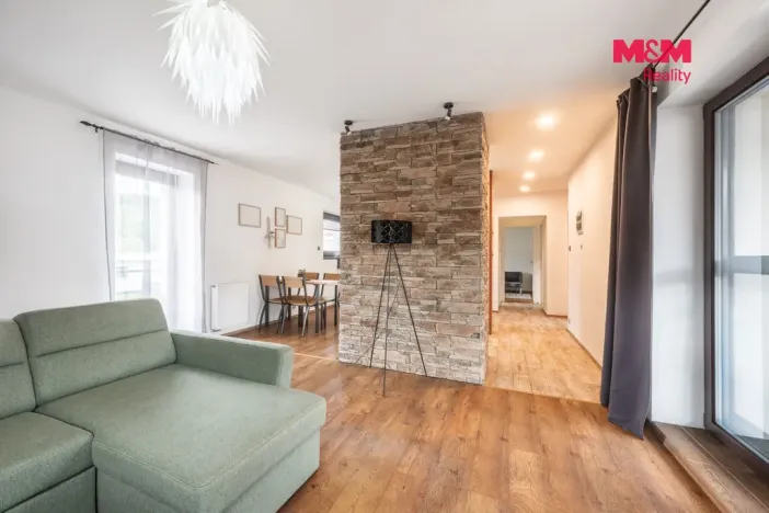 Prodej rodinného domu, Pozlovice, Hlavní, 170 m2