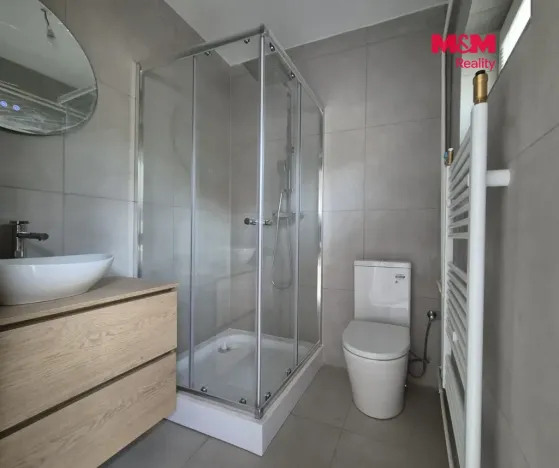 Prodej rodinného domu, Hluboké, 108 m2