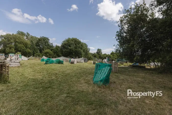 Prodej komerčního pozemku, Velká Dobrá, 16033 m2