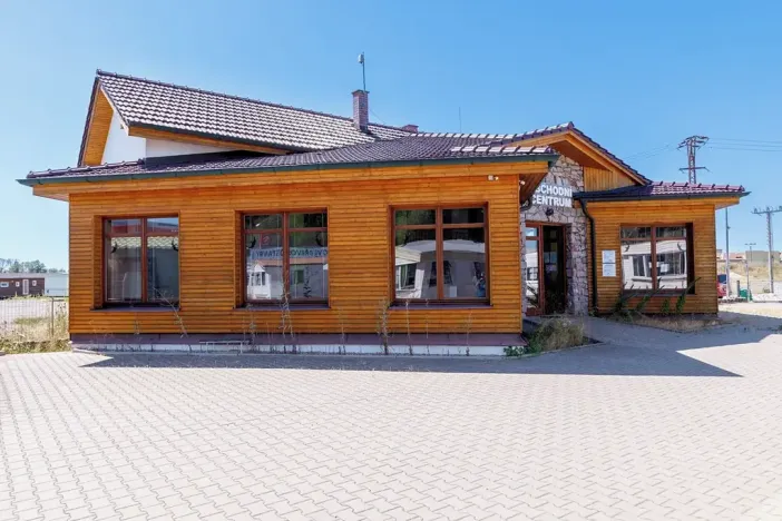 Prodej obchodního prostoru, Sadová, 262 m2