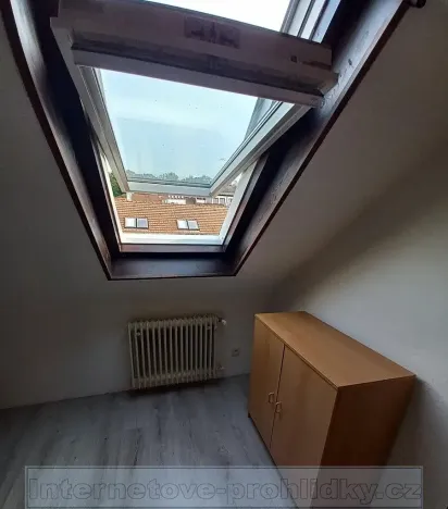 Pronájem pokoje, Praha - Smíchov, 18 m2