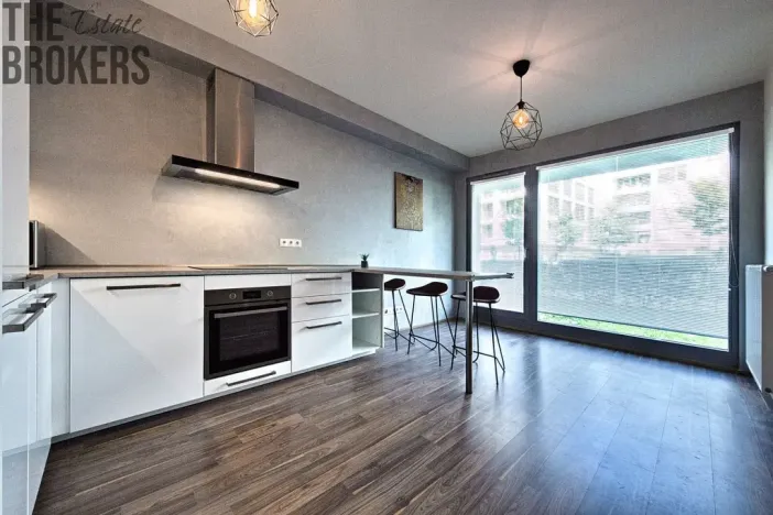 Pronájem bytu 1+kk, Praha - Karlín, U Mlýnského kanálu, 37 m2