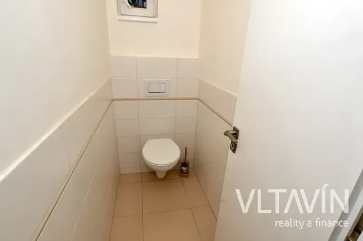 Pronájem bytu 1+1, Praha - Čimice, 37 m2