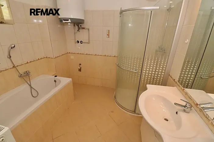 Prodej rodinného domu, Hošťalovice, 129 m2