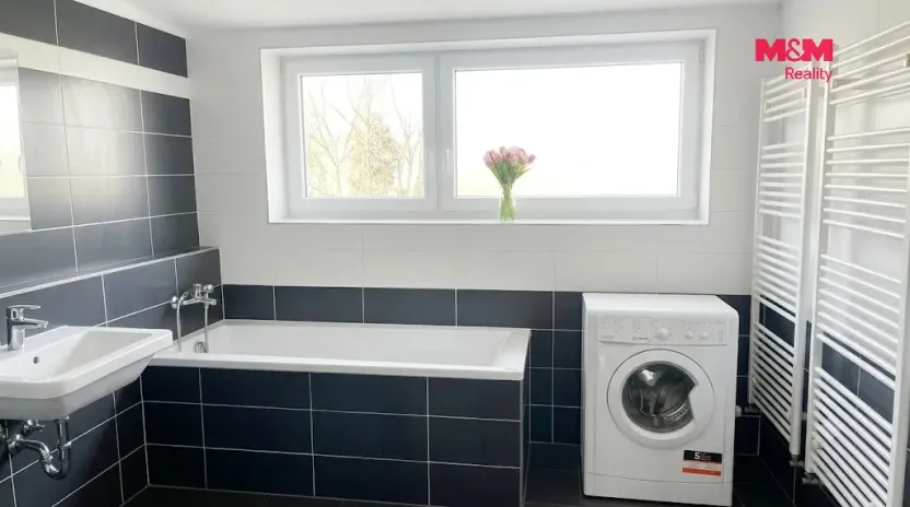 Pronájem atypického bytu, Strakonice - Strakonice I, Mlýnská, 92 m2