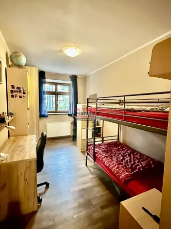 Pronájem bytu 3+1, Praha - Smíchov, U Malvazinky, 91 m2