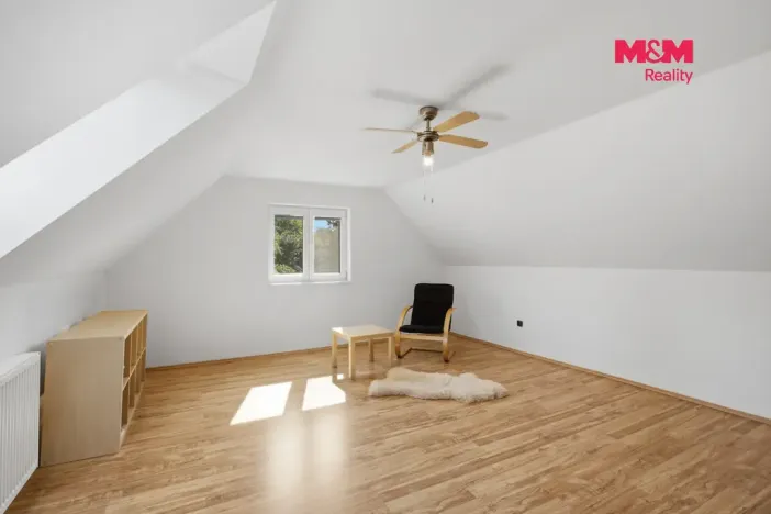 Prodej rodinného domu, Pchery, Úzká, 162 m2