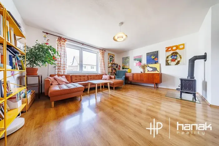 Prodej rodinného domu, Hradčany, 243 m2