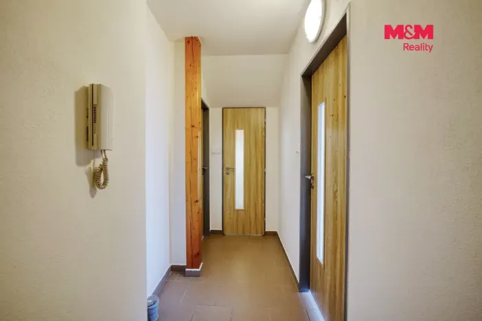 Pronájem bytu 2+kk, Chrást, tř. Čs. odboje, 45 m2