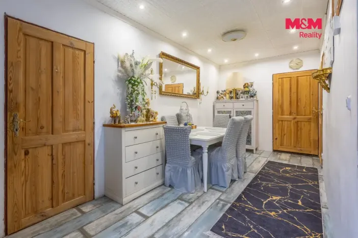 Prodej rodinného domu, Měcholupy - Želeč, 424 m2