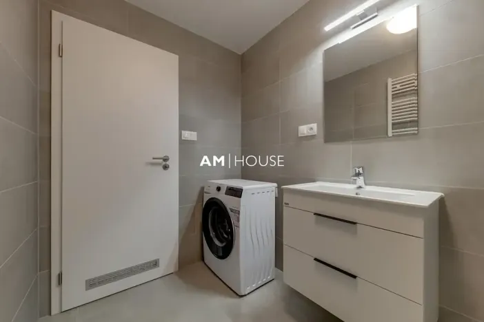 Pronájem bytu 2+kk, Praha - Vysočany, Vysočanská, 55 m2