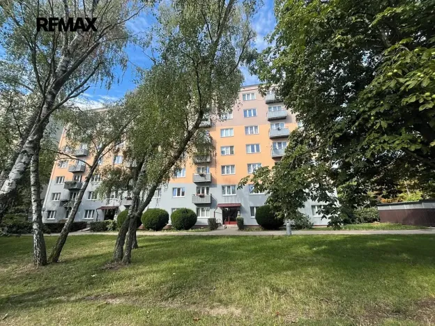 Pronájem bytu 2+1, Kladno, Litevská, 62 m2