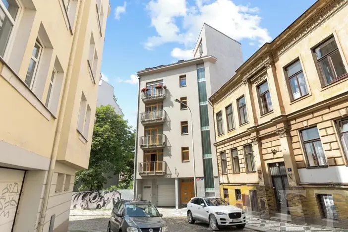Pronájem bytu 1+kk, Praha - Žižkov, Dalimilova, 50 m2