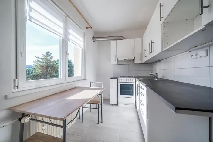 Pronájem bytu 2+1, Most, Jaroslava Vrchlického, 50 m2