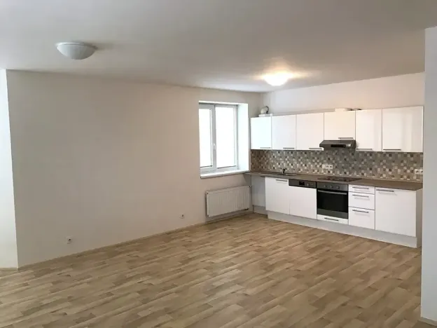 Pronájem bytu 3+kk, Praha - Krč, Dolnokrčská, 83 m2