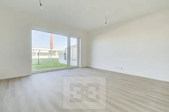 Pronájem bytu 2+kk, Kostelec nad Černými lesy, Živcova, 59 m2