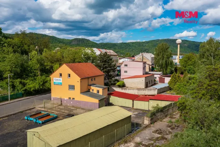 Prodej obchodního prostoru, Ústí nad Labem - Neštěmice, Veslařská, 240 m2