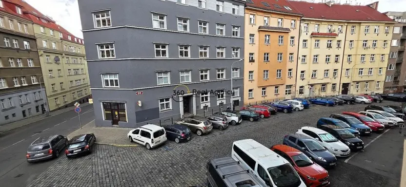 Pronájem bytu 1+1, Praha - Nusle, Na Jezerce, 49 m2
