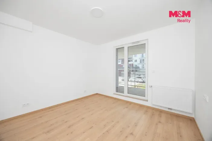 Pronájem bytu 3+kk, Pardubice, U Sportovní školy, 82 m2