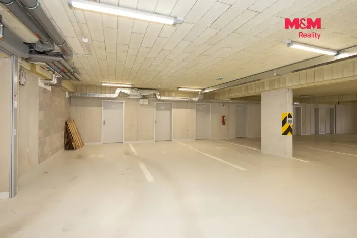 Pronájem bytu 3+kk, Pardubice, U Sportovní školy, 82 m2