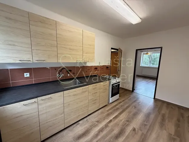 Pronájem bytu 2+1, Chrudim, Dr. Václava Peška, 56 m2