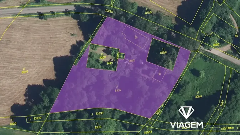 Prodej podílu pozemku pro bydlení, Slaná, 1277 m2