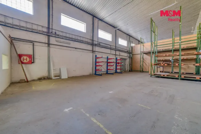 Pronájem obchodního prostoru, Mariánské Lázně, Nákladní, 425 m2