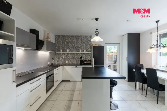 Prodej rodinného domu, Sebranice, 220 m2