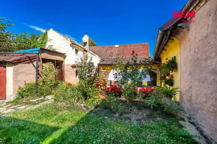 Prodej rodinného domu, Bitozeves, 65 m2