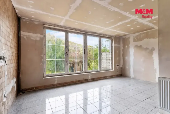 Prodej rodinného domu, Klokočí, 240 m2