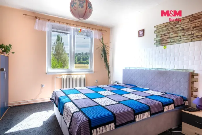 Prodej bytu 4+1, Radomyšl - Láz, 91 m2