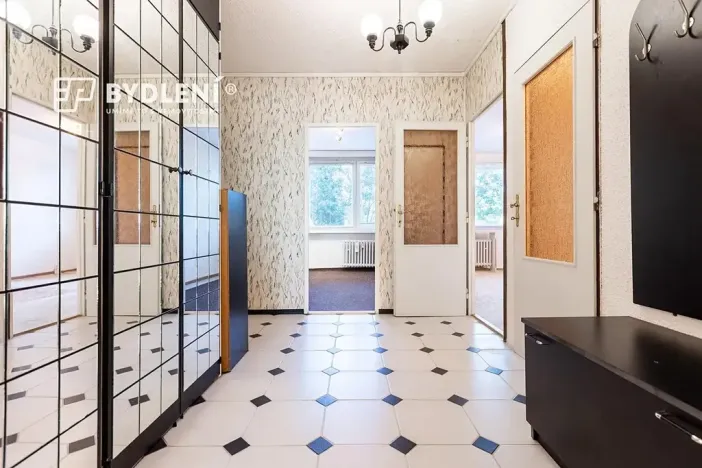 Prodej bytu 3+1, Teplice, Trnovanská, 70 m2