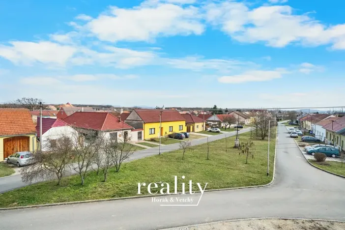 Prodej vinného sklepa, Jevišovka, 190 m2