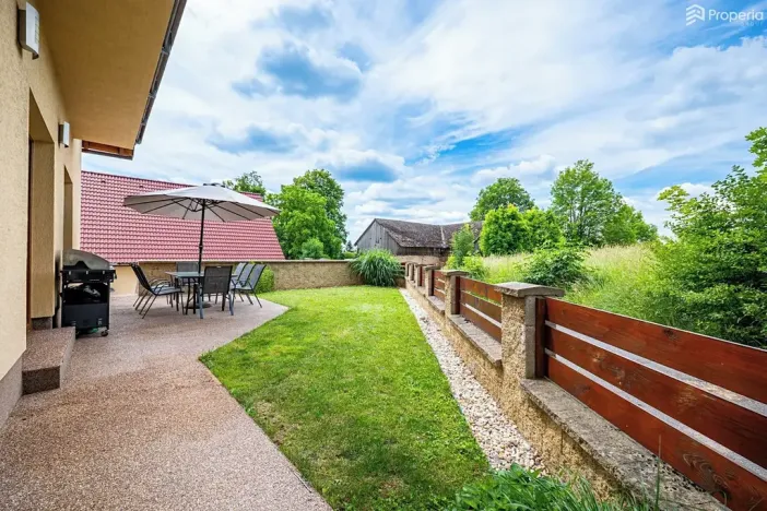 Prodej rodinného domu, Lísek, 252 m2