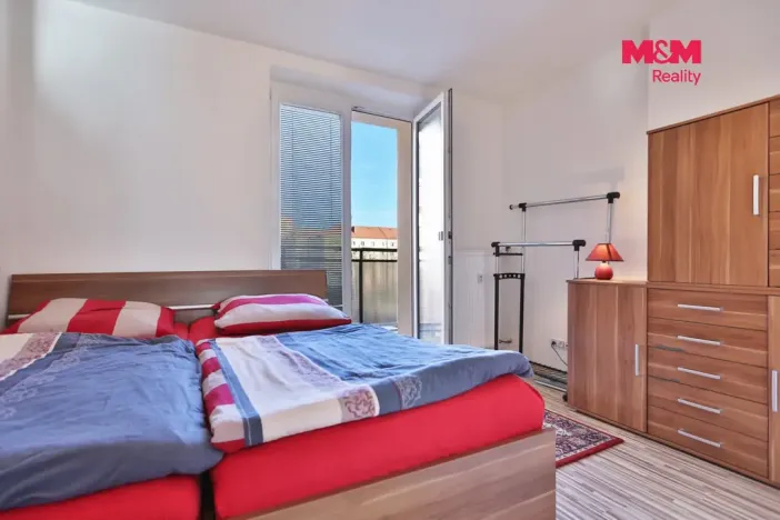 Prodej bytu 3+kk, Příbram - Příbram VII, náměstí 17. listopadu, 66 m2