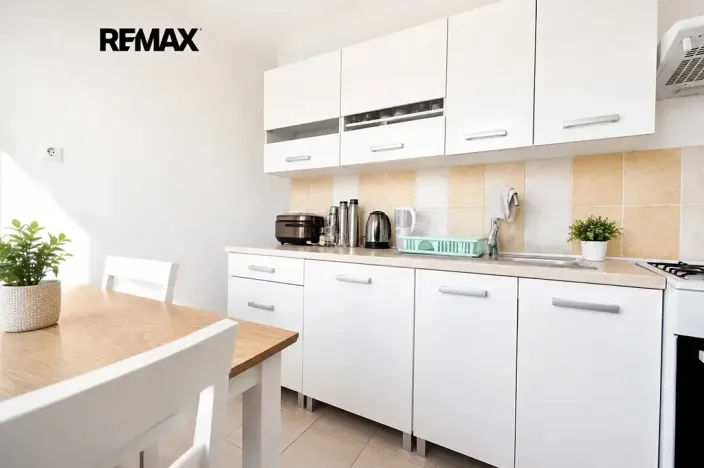 Prodej bytu 3+1, Opava, Olomoucká, 64 m2