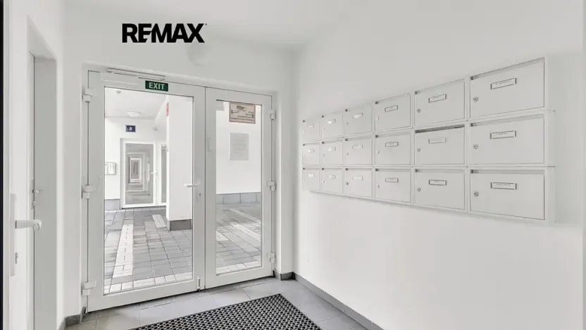 Prodej bytu 2+kk, Praha - Strašnice, Názovská, 60 m2