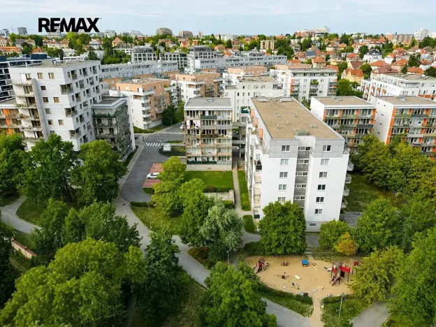 Prodej bytu 2+kk, Praha - Strašnice, Názovská, 60 m2