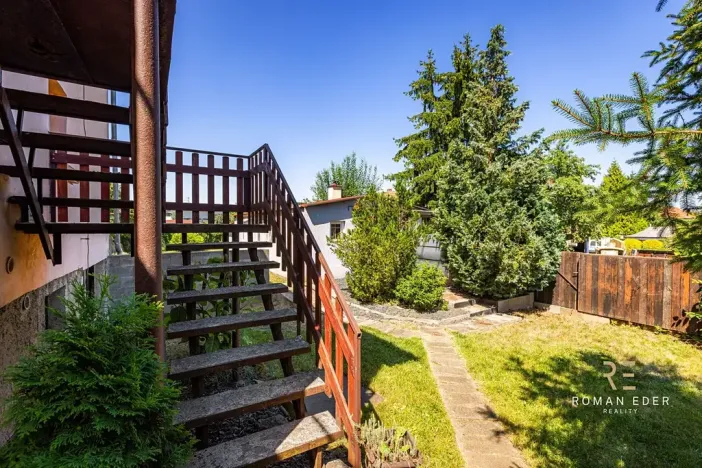Prodej rodinného domu, Praha - Třeboradice, Šircova, 306 m2