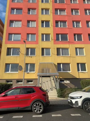 Prodej bytu 1+kk, Duchcov, V Domkách, 34 m2