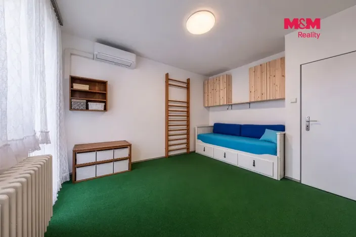 Prodej bytu 4+kk, Jirny, Zámecká, 90 m2