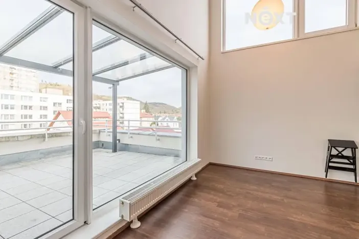 Pronájem bytu 2+kk, Praha - Radotín, Vindyšova, 63 m2