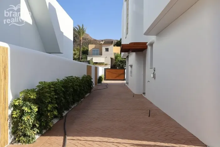 Prodej rodinného domu, Alfas del Pi, Alicante, Španělsko, 203 m2
